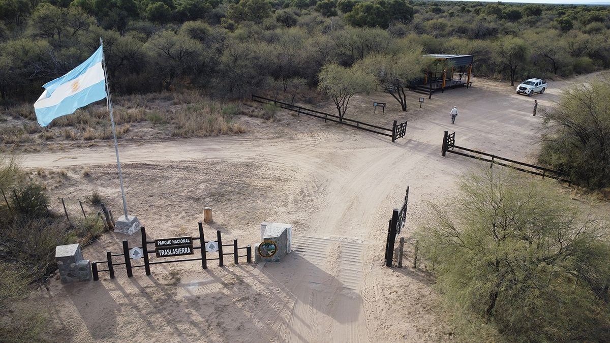 Laorganización Aves Argentinas anunció la adquisición de 47.600 hectáreas paraampliar el Parque Nacional Traslasierra de la provincia de Córdoba.
