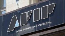 altText(Se activa el Congreso y AFIP apunta a quienes no declararon millones en el exterior)}