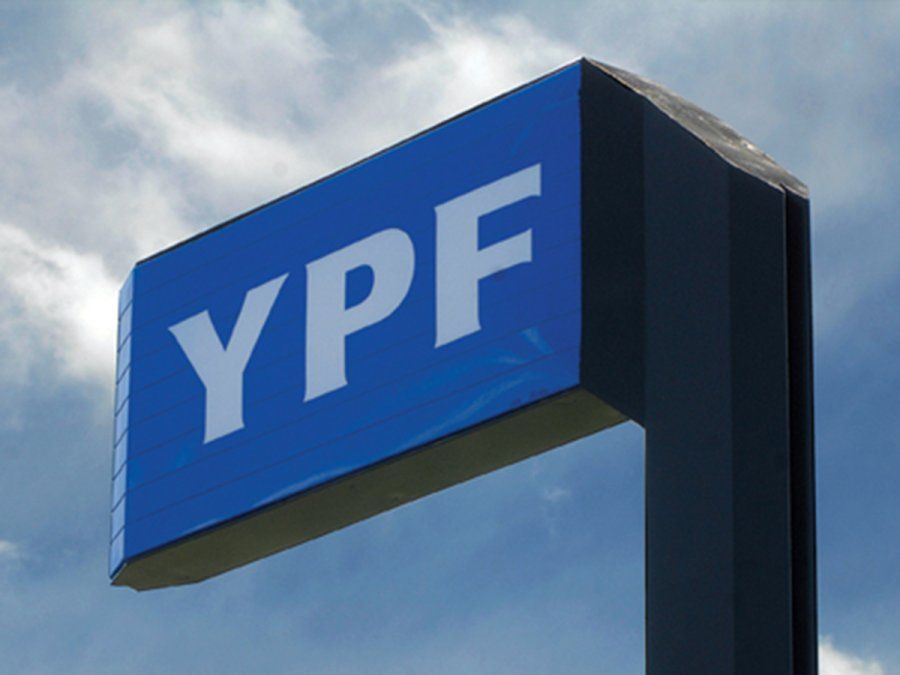 YPF busca mover todo el tablero.