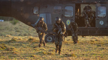 Los detenidos en Brasil son miembros de Kid Pretos (Tropas de élite) de las FFAA. Los detenidos en Brasil son miembros de Kid Pretos (Tropas de élite) de las FFAA.