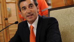 altText(Randazzo convocó a Scioli y Macri)}
