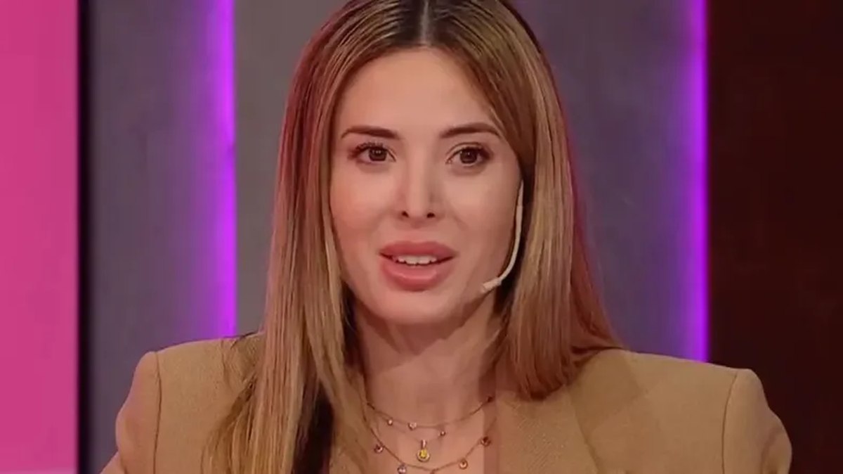 Algunos chats muestran a Francisco Hauque furioso contra Jesica Cirio, pidiendo verla presa y denunciando traiciones, reuniones privadas y negocios turbios vinculados a la causa SIRA. Foto: Telefe Algunos chats muestran a Francisco Hauque furioso contra Jesica Cirio, pidiendo verla presa y denunciando traiciones, reuniones privadas y negocios turbios vinculados a la causa SIRA. Foto: Telefe
