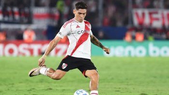 Duro penal errado de Gonzalo Montiel Duro penal errado de Gonzalo Montiel