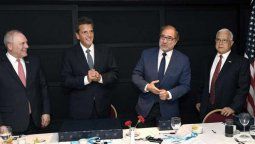altText(Con el tema FMI de fondo, Massa se reunió con el embajador y legisladores de USA)}