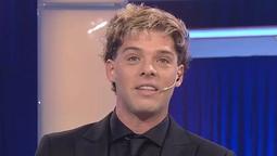 Santi Maratea, lejos de la TV, mostró en redes su nuevo emprendimiento, que creció en fábrica y que expone una verdad incómoda sobre la industria masculina. Santi Maratea, lejos de la TV, mostró en redes su nuevo emprendimiento, que creció en fábrica y que expone una verdad incómoda sobre la industria masculina.