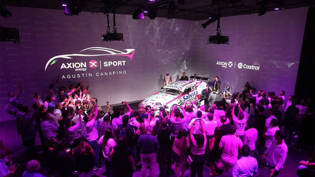 Agustín Canapino presentó oficialmente el nuevo equipo AXION energy y Castrol como nuevo sponsor para la temporada 2026 del Turismo Carretera. Agustín Canapino presentó oficialmente el nuevo equipo AXION energy y Castrol como nuevo sponsor para la temporada 2026 del Turismo Carretera.