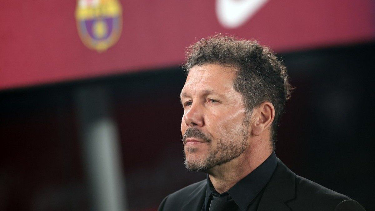 El Cholo Simeone logró la victoria en semifinales de la Copa del Rey, pero sus dichos tras el partido generaron controversia. El Cholo Simeone logró la victoria en semifinales de la Copa del Rey, pero sus dichos tras el partido generaron controversia.