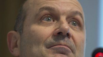 Federico Sturzenegger con escasa información: ¿Así elaboró el DNU? Federico Sturzenegger con escasa información: ¿Así elaboró el DNU?