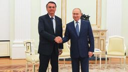 altText(Jair Bolsonaro comprará gasoil a Rusia y rompe el bloqueo)}