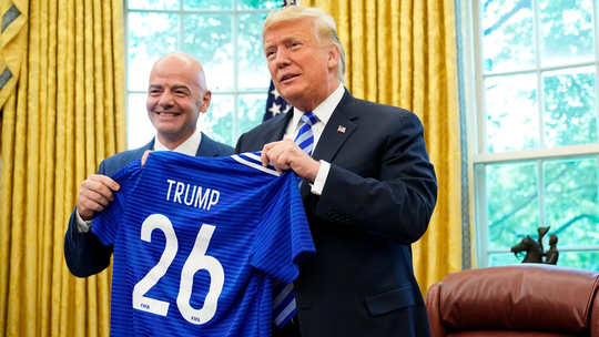 Gianni Infantino y Donald Trump. Gianni Infantino y Donald Trump.