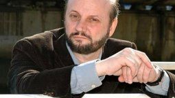 altText(Cristina reivindica su gasto en cine y TV pero Campanella se fue...)}