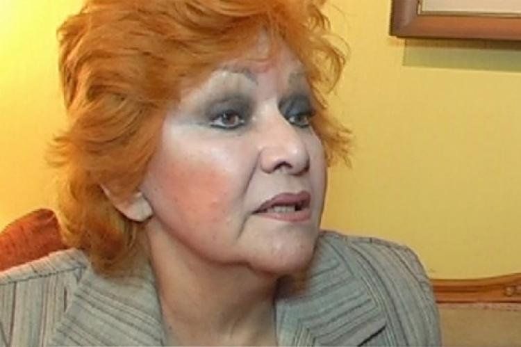 Ethel Rojo.