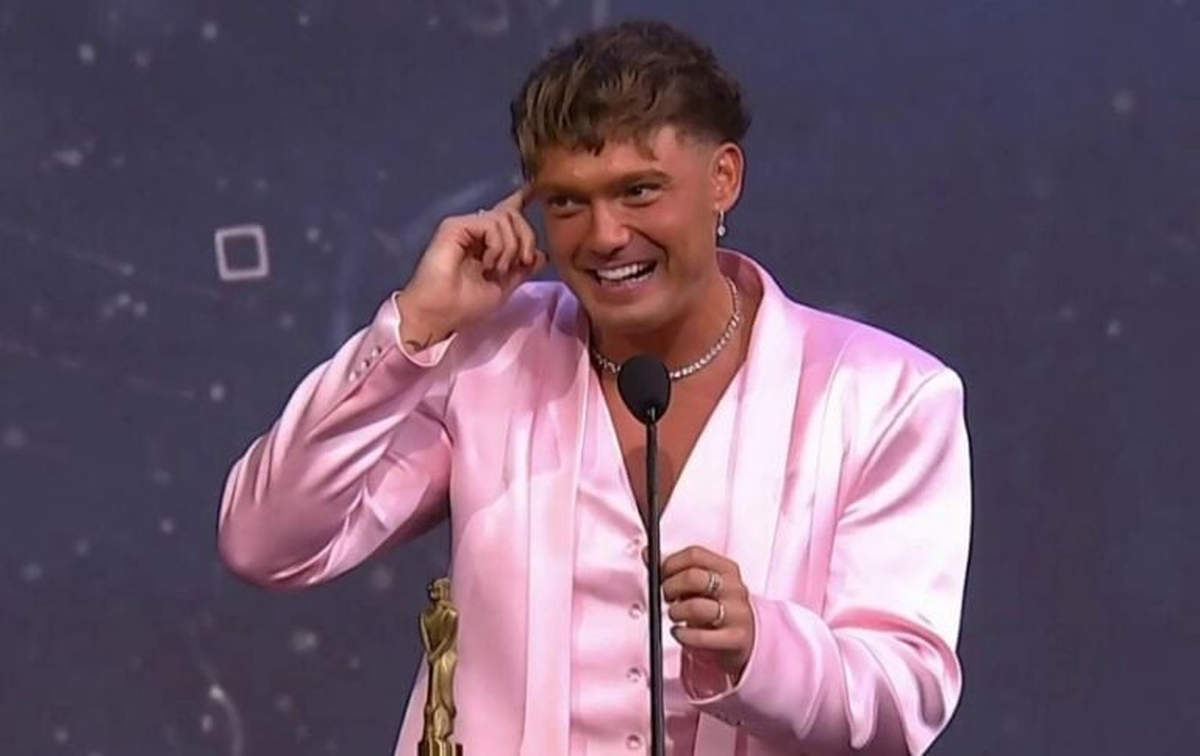Tras la polémica, Telefe reeditó la promo del Mundial y le dio más protagonismo a Ian Lucas. Foto: Captura Telefe Tras la polémica, Telefe reeditó la promo del Mundial y le dio más protagonismo a Ian Lucas. Foto: Captura Telefe