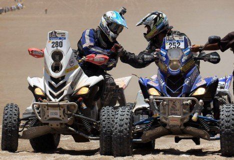 Marcos y Alejandro Patronelli se quedaron con la etapa 5 del Rally Dakar.