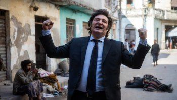 Alejado de la realidad, Javier Milei 'celebra' números para afianzarse en 2026