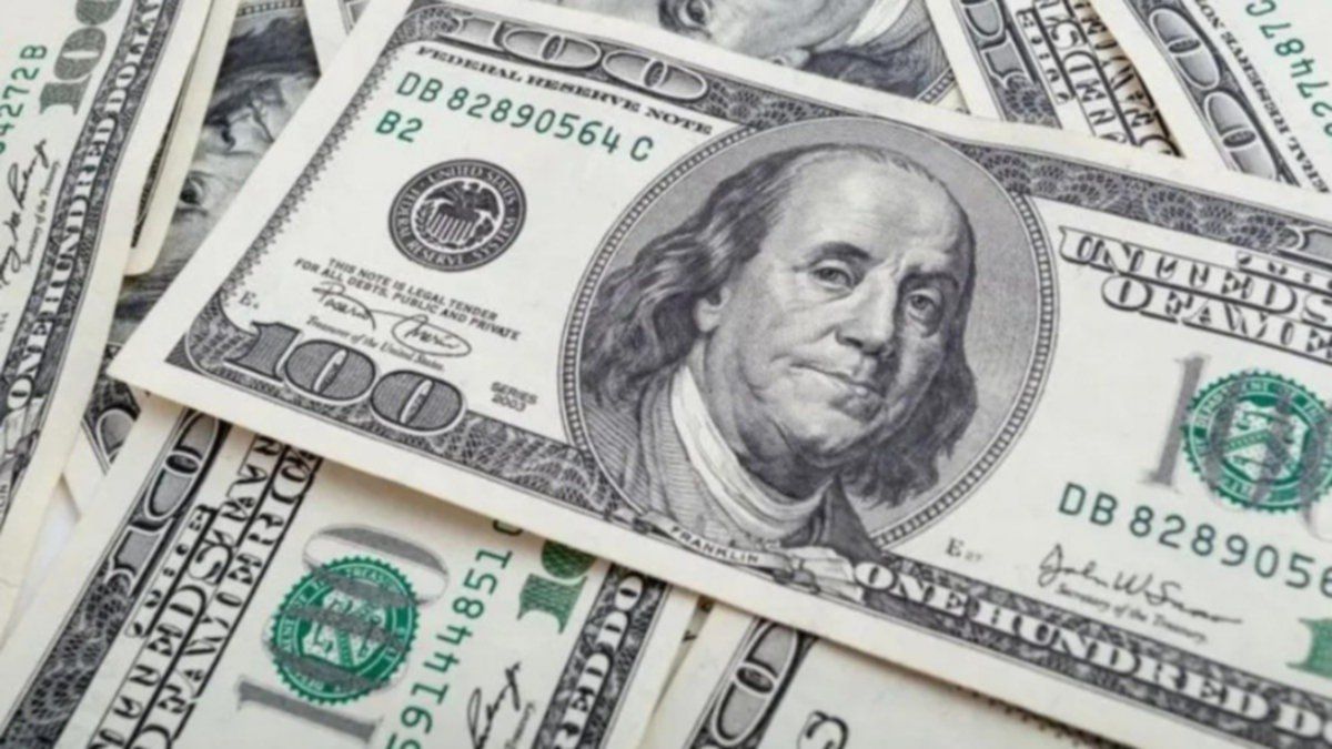 De esta forma cierra el dólar blue hoy (jueves 17 de marzo)