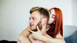 Sexo: Cuidado con esta popular práctica sexual/ Imagen de teksomolika﻿ en Freepik.