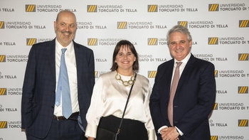 La esposa de Federico Sturzenegger pacta con la OA y la SIGEN para blindar un contrato de 114 millones