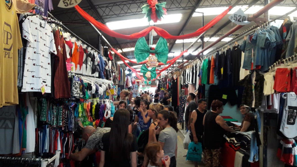 Sandra Pettovello designó a Jorge Taiah como delegado normalizador en el Sindicato Único de Trabajadores de Ferias, y trajo recuerdos de Jorge Triaca. Sandra Pettovello designó a Jorge Taiah como delegado normalizador en el Sindicato Único de Trabajadores de Ferias, y trajo recuerdos de Jorge Triaca.