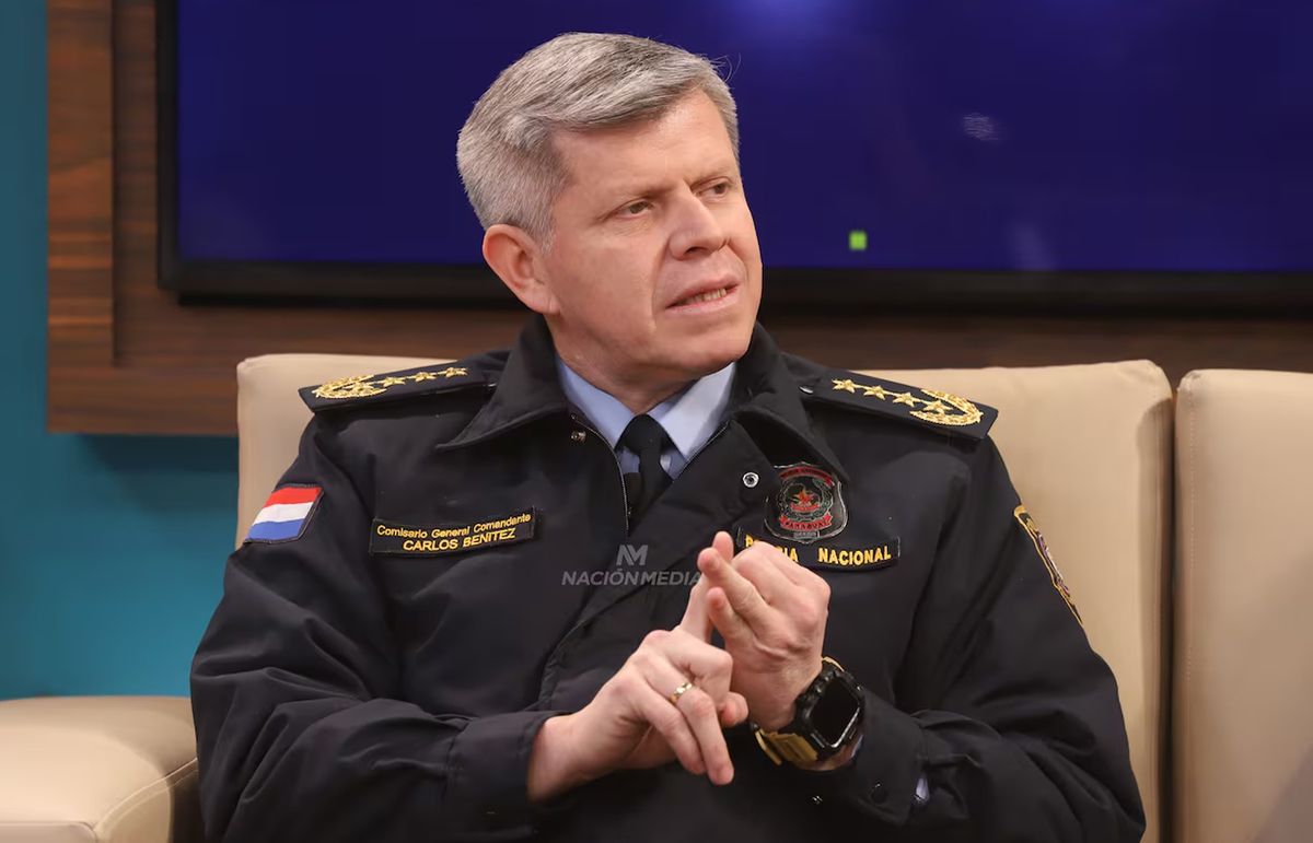 Comandante de la Policía Nacional de Paraguay, Carlos Benítez. Comandante de la Policía Nacional de Paraguay, Carlos Benítez.