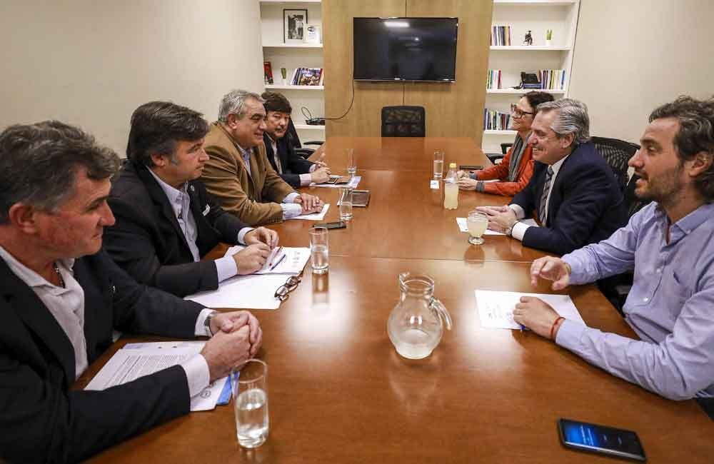 Alberto Fernández recibió a los dirigentes de la Mesa de Enlace (Foto NA).
