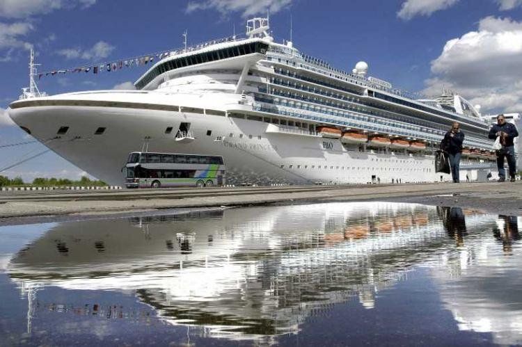 Foto de archivo del Grand Princess, el crucero que está en cuarentena frente a California. /Foto:STRINGER / INTERPRESS / AFP