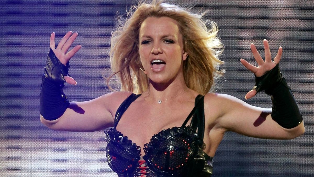 ¿Qué hizo Britney Spears con sus canciones?