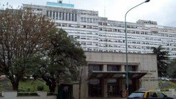 altText(Por falla del servicio penitenciario (2 fugados), Cristina arrasó con gente de Milani en el Hospital Militar)}