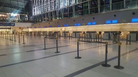 Ezeiza y Aeroparque sin vuelos por voluntad de ATE-ANAC. De haber conciliación obligatoria, las terminales aéreas volverán a su ritmo normal Ezeiza y Aeroparque sin vuelos por voluntad de ATE-ANAC. De haber conciliación obligatoria, las terminales aéreas volverán a su ritmo normal 