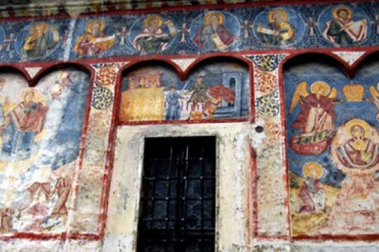 Fresco de iglesia rumana que anuncia el apocalipsis