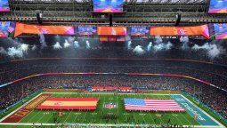 El Santiago Bernabéu durante el primer partido oficial de la NFL en España, un antecedente clave para el regreso confirmado de la liga en 2026. El Santiago Bernabéu durante el primer partido oficial de la NFL en España, un antecedente clave para el regreso confirmado de la liga en 2026.