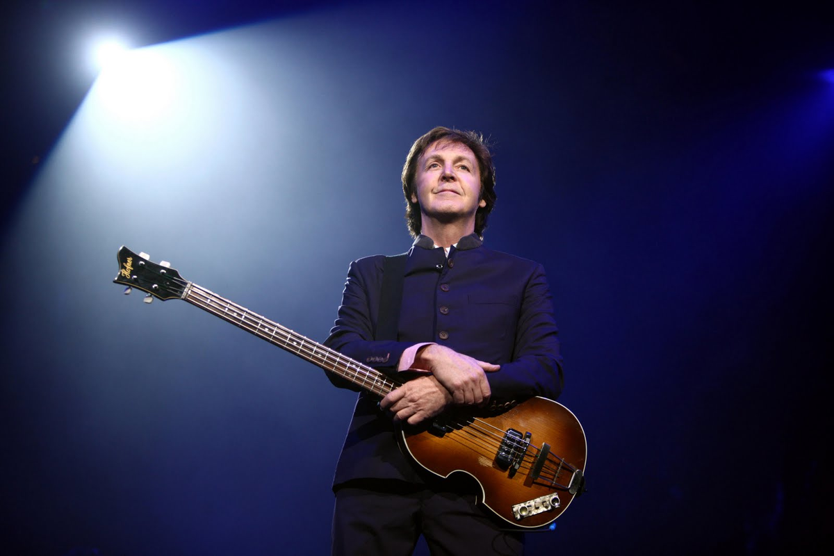 Paul McCartney, una leyenda de la música. Paul McCartney, una leyenda de la música.
