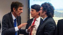 Eduardo Rodríguez Chirillo junto a Javier Milei y Nicolás Posse, futuro jefe de Gabinete.&nbsp;