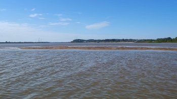 La crecida del río Paraná continuará. La crecida del río Paraná continuará.