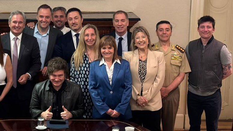 En el Ejército dicen que Carlos Presti puede ser ministro y militar en actividad al mismo tiempo