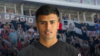 Mauro Smarra es nuevo refuerzo de Deportivo Riestra Mauro Smarra es nuevo refuerzo de Deportivo Riestra