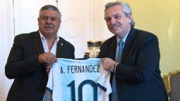 altText(Lammens confirmó que la Rosada quiere partidos por TV Pública, ESPN va a la Justicia y, ¿Clarín se ilusiona?)}
