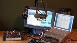 altText(En 9 meses, FM Rock & Pop perdió 1 de cada 2 oyentes)}