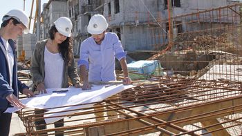 Críticas empresarias y gremiales para el candidato de LLA Críticas empresarias y gremiales para el candidato de LLA