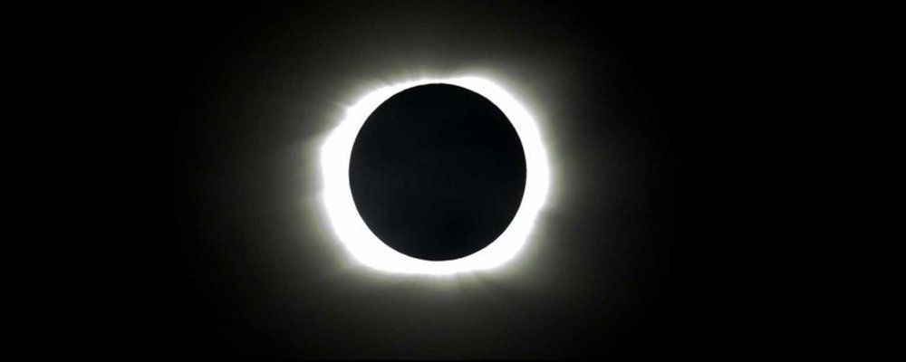 El eclipse solar total es un fenómeno excepcional. El eclipse solar total es un fenómeno excepcional.