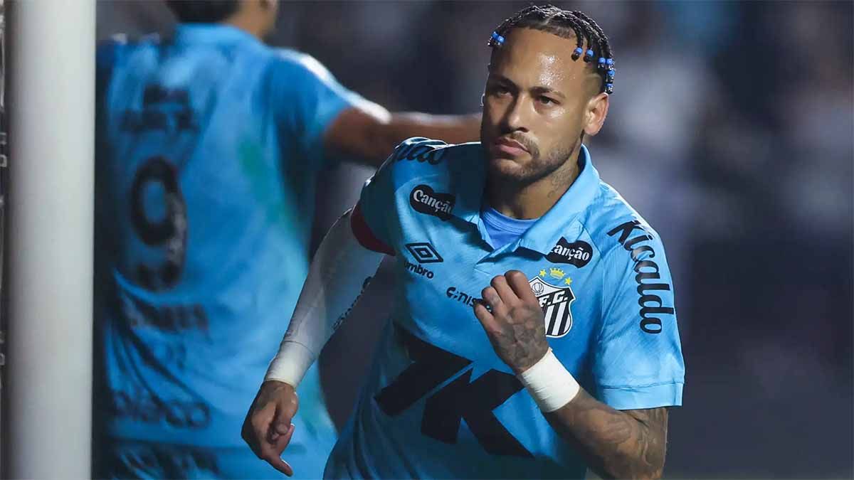 Neymar se lució en la victoria del Santos ante Juventude 3-1 y le lanzó un fuerte mensaje a Carlo Ancelotti para volver a la Selección de Brasil. Neymar se lució en la victoria del Santos ante Juventude 3-1 y le lanzó un fuerte mensaje a Carlo Ancelotti para volver a la Selección de Brasil.