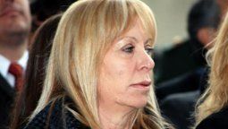 altText(Nuevo golpe a Moyano: Nombran a una funcionaria K en un puesto clave)}