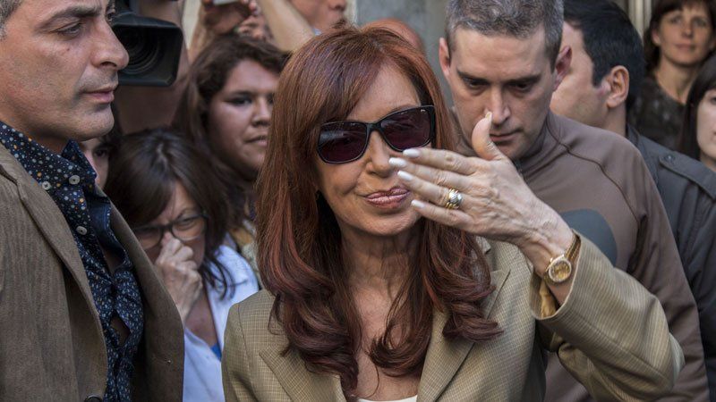 La DAIA y familiares de las víctimas piden que avance el juicio contra Cristina Kirchner por el Memorándum con Irán.