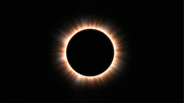 Lluvia de estrellas Perseidas y eclipse solar: Guía para ver los eventos astronómicos inminentes
