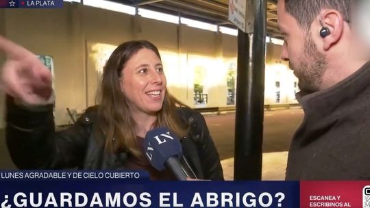 LN+ quedó pedaleando en el aire después de que una mujer demoliera al al periodista con un fuerte reclamo. El momento fue tan insólito que explotó todo. Foto: LN+