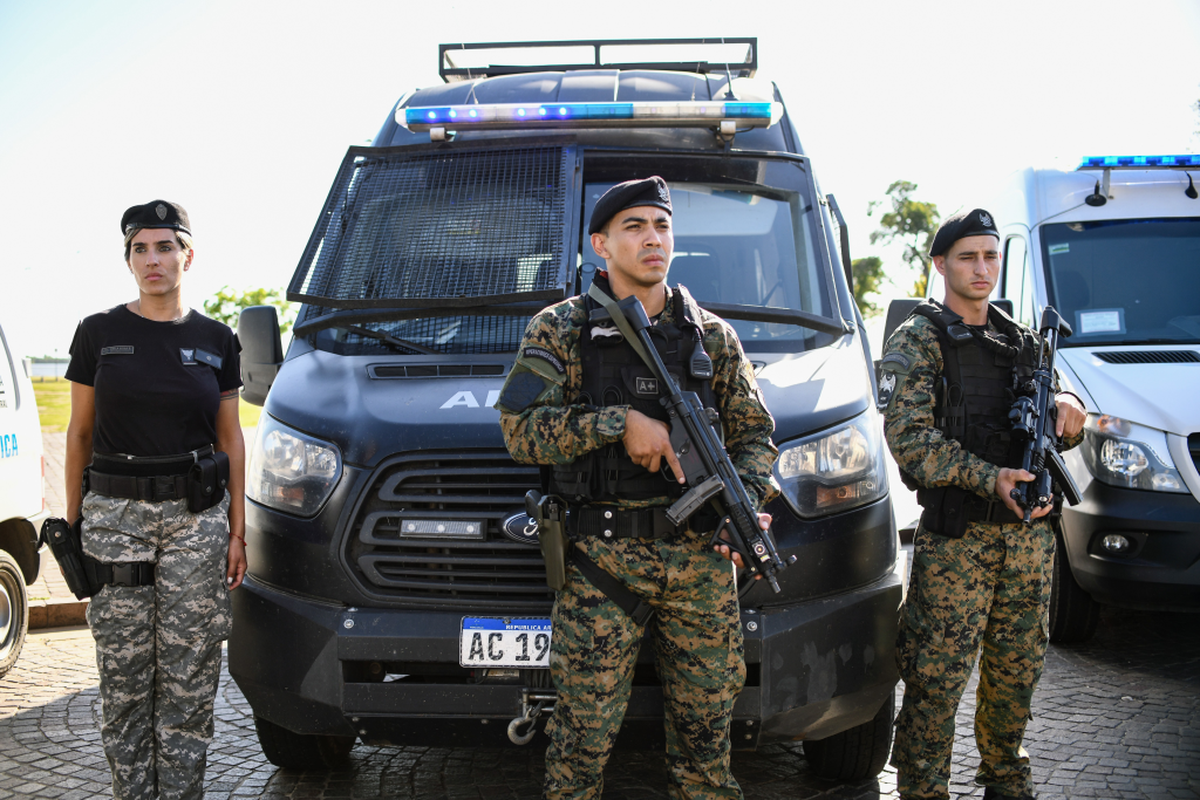 El impulso del Plan Bandera dentro de los barrios más calientes. El impulso del Plan Bandera dentro de los barrios más calientes.