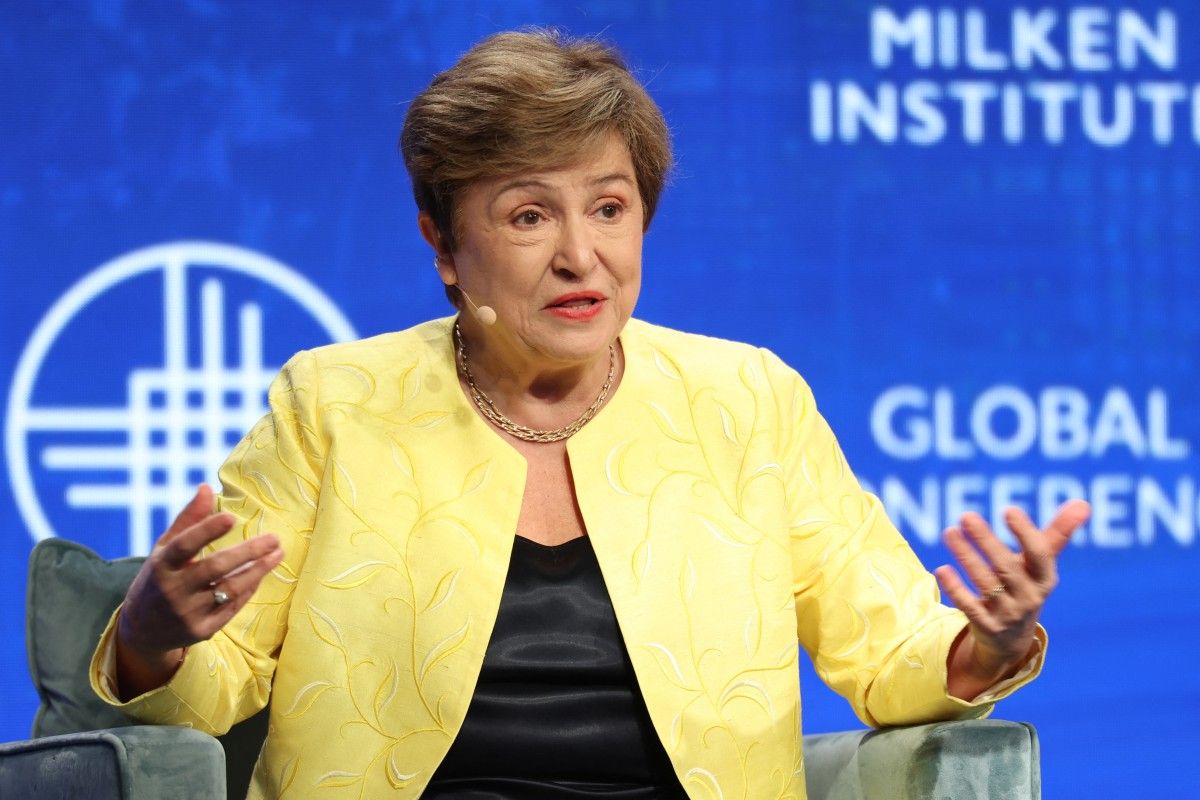 Kristalina Georgieva, directora gerente del FMI, advirtió sobre los riesgos macrofinancieros asociados a la inteligencia artificial, en un mercado que celebra el boom tecnológico pero empieza a mirar sus vulnerabilidades. Kristalina Georgieva, directora gerente del FMI, advirtió sobre los riesgos macrofinancieros asociados a la inteligencia artificial, en un mercado que celebra el boom tecnológico pero empieza a mirar sus vulnerabilidades.