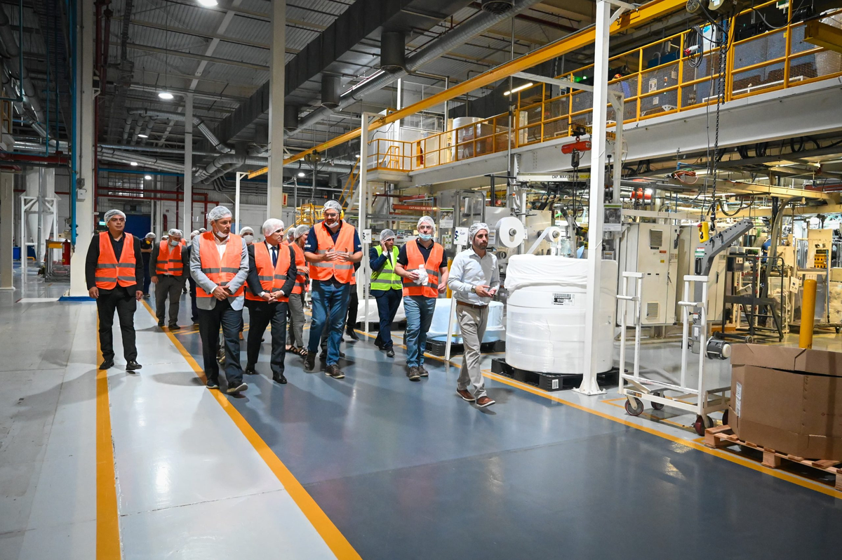 ¿Durará poco? Afirman que en la planta de San Luis, el desempeño no es bueno dado los altos costos de producción en relación a los de su centro en China. ¿Durará poco? Afirman que en la planta de San Luis, el desempeño no es bueno dado los altos costos de producción en relación a los de su centro en China.