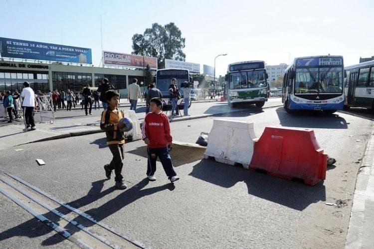 Imagen del corte en Retiro. Foto: Telam.com.ar.