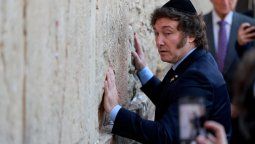 La Casa Rosada analiza si el presidente Milei viaja o no a Israel.